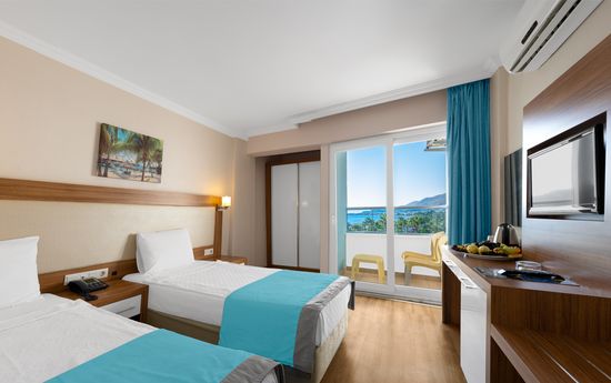 Dvoulůžkový pokoj hotelu Mesut v Alanyi, Turecko, KM TRAVEL