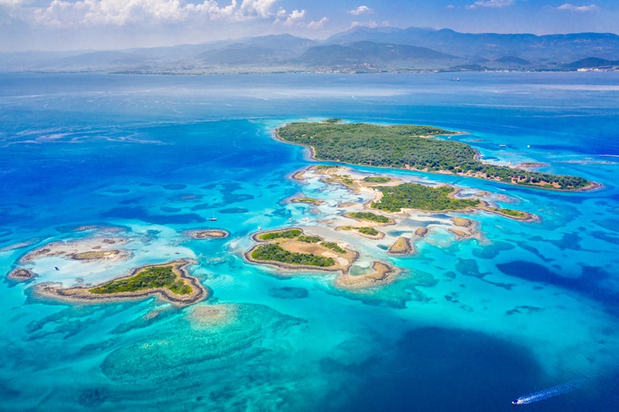 Ostrovy Lichadonisia, třecké Bahamy, severní Evia, Řecko, KM TRAVEL