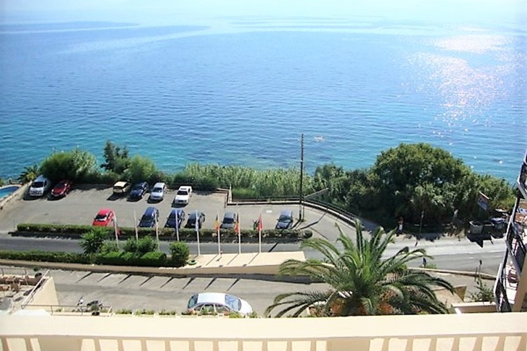 KM TRAVEL Ag. Ioannis Peristeron hotel Belvedere