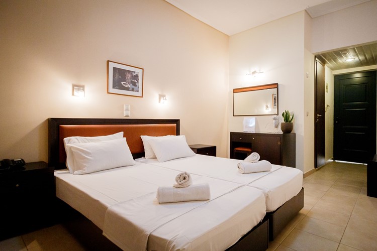 Pokoj pro 2 osoby, Hotel Konstantin Beach, Alykes, Zakynthos, Řecko, KM TRAVEL