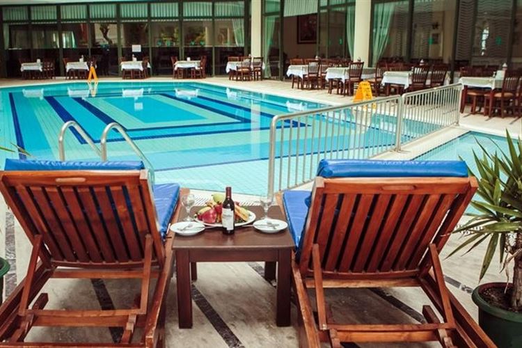 Druhý bazén, hotel L´Ancora, letovisko Kemer, Turecko, KM TRAVEL