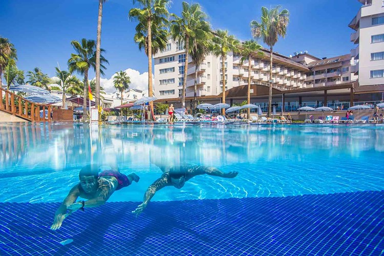 Plavecký bazén, hotel Lonicera World, Avsallar, Turecko, KM TRAVEL