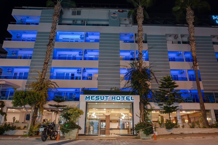 Hotel Mesut v Alanyi, Turecko, KM TRAVEL