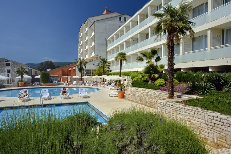 Km TRAVEL hotel Miramar Chorvatsko