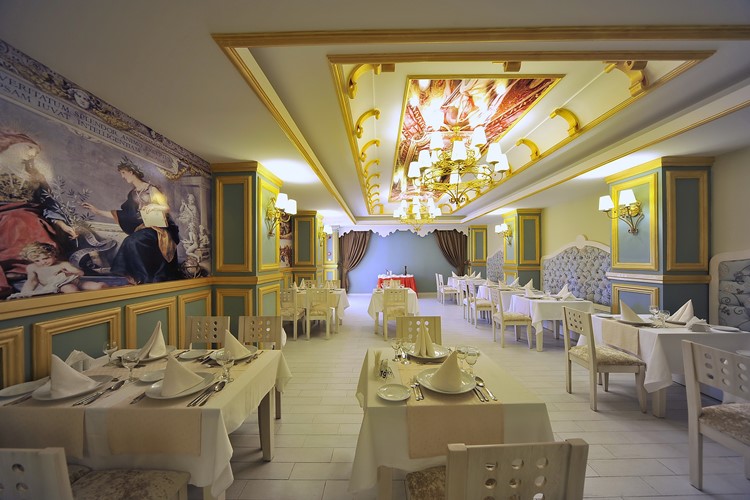 KM TRAVEL, Dovolená v Turecku, hotel Seaden Corolla, vnitřní restaurace