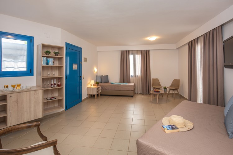 Pokoj typu suite, hotel Sunshine Village, Kréta, Řecko, KM TRAVEL