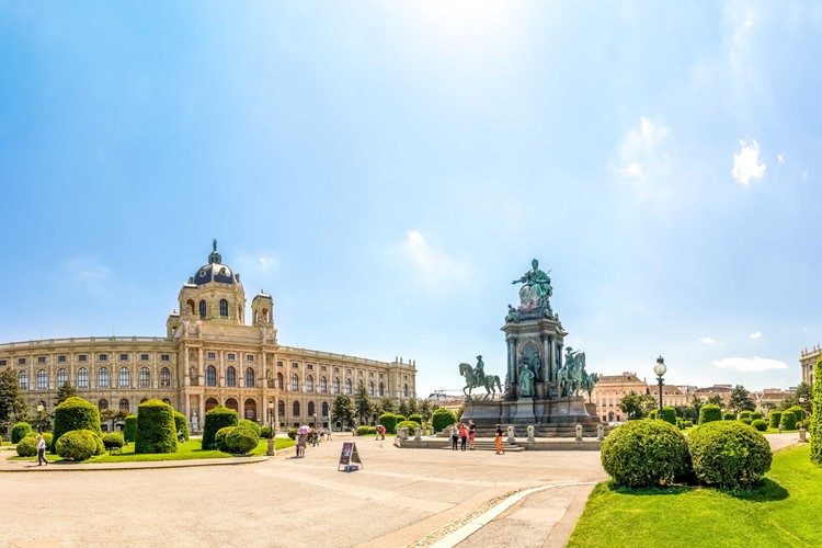 Palác Marie Terezie, Vídeň, Rakousko, KMTRAVEL