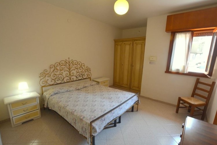 Rezidence Crepetta, ložnice v apartmánu typu trilo v přízemí, letovisko Lignano, Itálie, KM TRAVEL