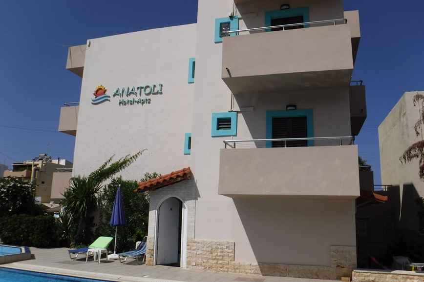 Apartmánový dům Anatoli ve Stalidě na ostrově Kréta, KM TRAVEL