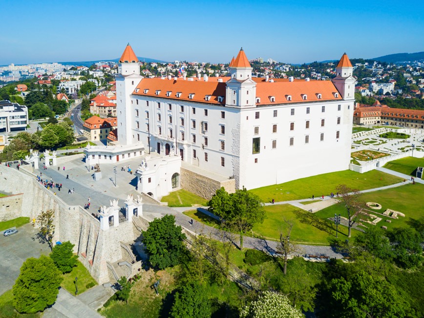 KM TRAVEL, Bratislavský hrad