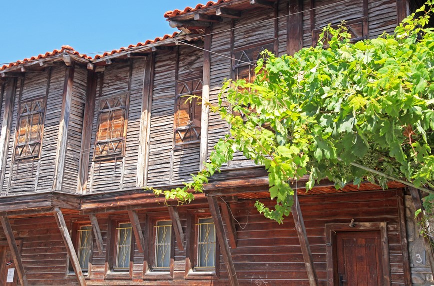 Tradiční bulharská architektura, Sozopol, Bulharsko, KM TRAVEL