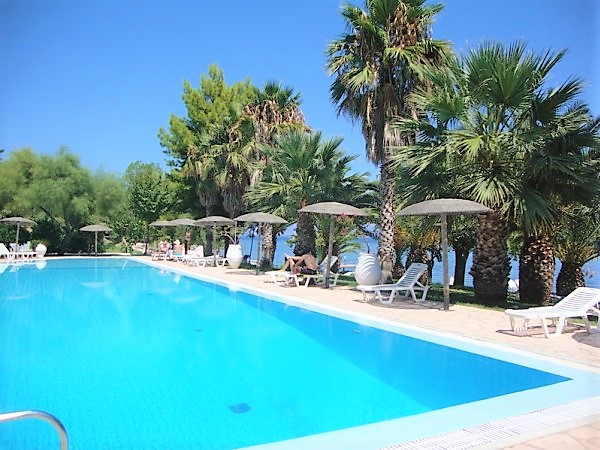 KM TRAVEL Ag. Ioannis Peristeron hotel Corfu Senses Resort_bazén