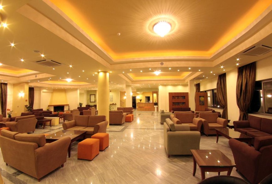 Lobby v lobby, hotel Europa Beach, Analipsi, Kréta, Řecko, KM TRAVEL