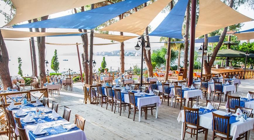Další venkovní restaurace, hotel Lonicera World, Avsallar, Turecko, KM TRAVEL