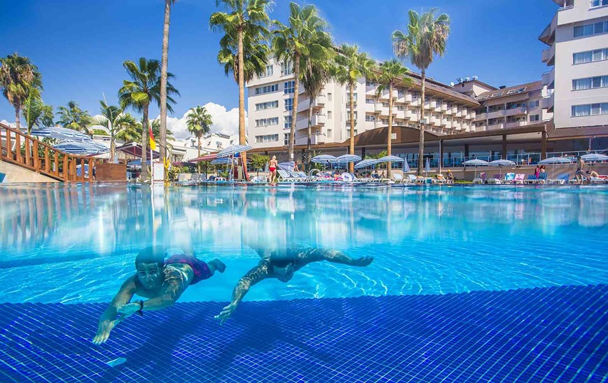Plavecký bazén, hotel Lonicera World, Avsallar, Turecko, KM TRAVEL