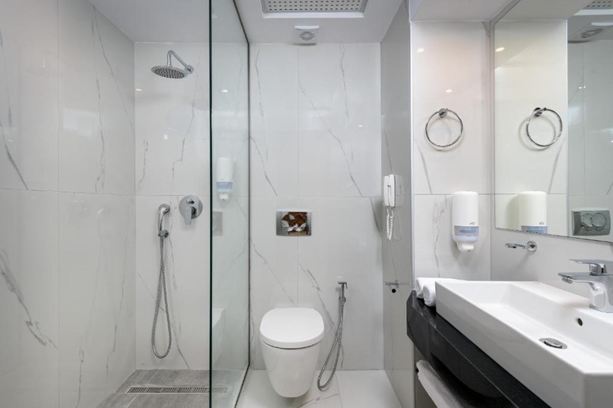 Hotel Oceanis, koupelna pokoje superior, Ixia, Rhodos, Řecko, KM TRAVEL