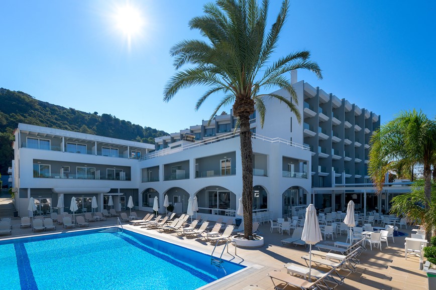Hotel Oceanis Park v letovisku Ixia, Rhodos, Řecko, KM TRAVEL