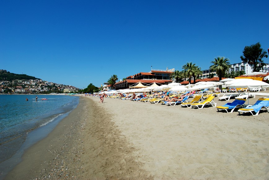 Pláž u hotelu Panorama, Alanya, Turecko, KM TRAVEL