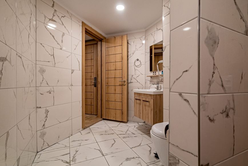 Koupelna v pokoji pro 2 osoby, v hotelu Side Amour, letovisko Side, Turecko, KM TRAVEL