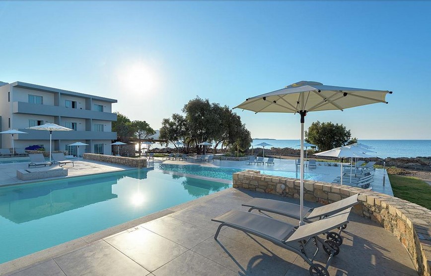 Hotel Sunrise má několik bazénů, Pefkos, Rhodos, Řecko, KM TRAVEL