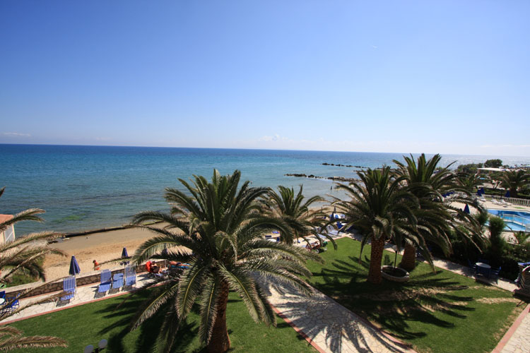 Výhled z hotelu Zakantha Beach, letovisko Argassi, Zakynthos, Řecko, KM TRAVEL
