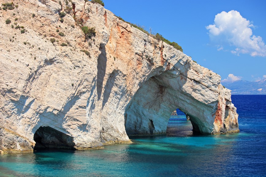 Blue Caves, ostrov Zakynthos, Řecko KM TRAVEL