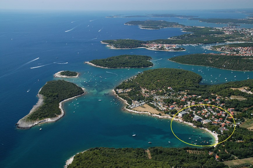 KM TRAVEL Chorvatsko Banjole Centinera Resort umístění