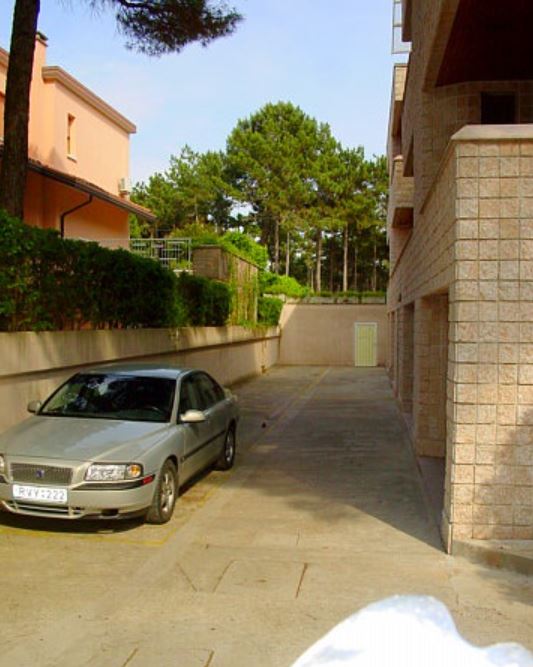 Rezidence Briciola, parkování, Lignano, Itálie, KM TRAVEL