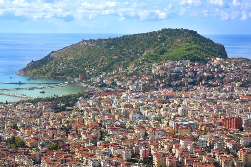 Pohled na město Alanya, Turecko, KM TRAVEL