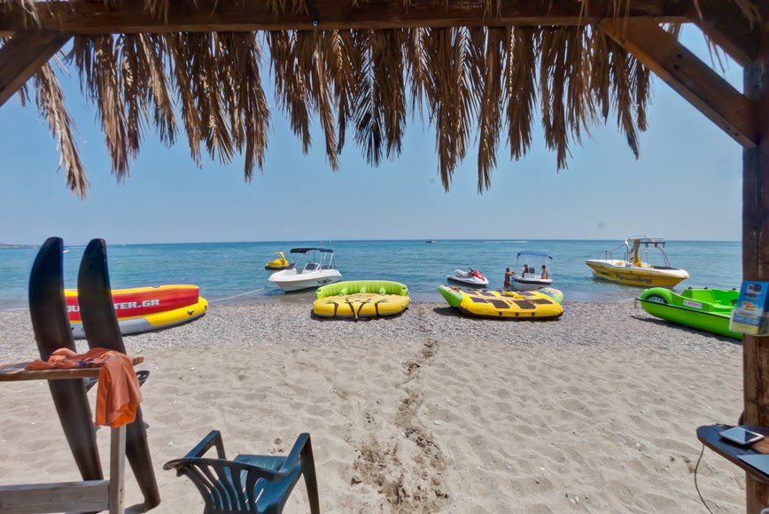 KM TRAVEL, Řecko, řecký ostrov Rhodos, písečná pláž u hotelu Sun Beach Lindos